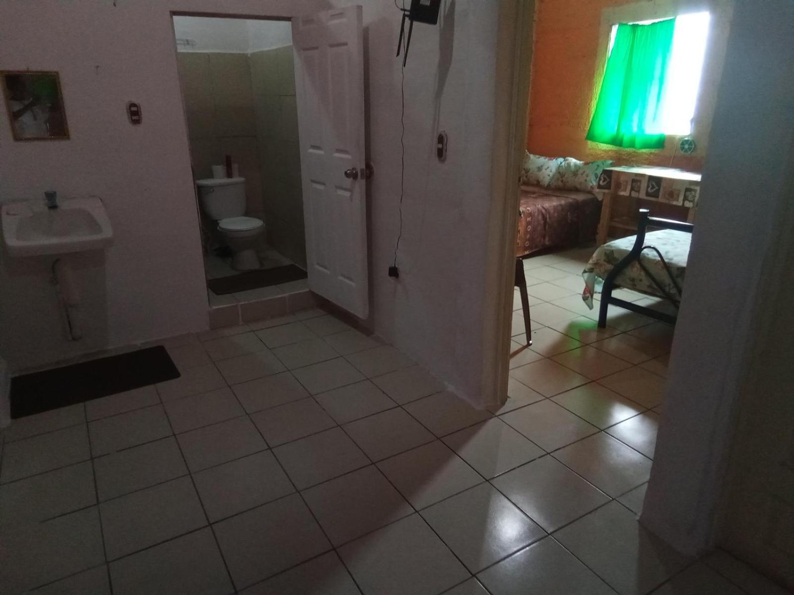 El Pacifico Hostel Juayúa Екстериор снимка