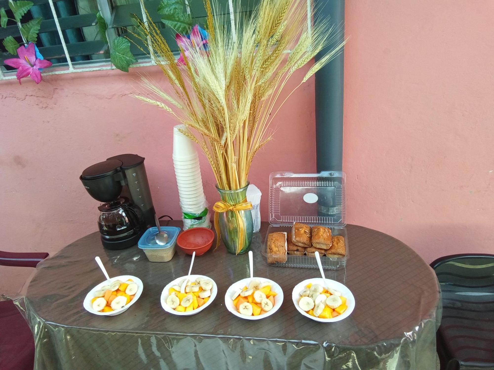 El Pacifico Hostel Juayúa Екстериор снимка